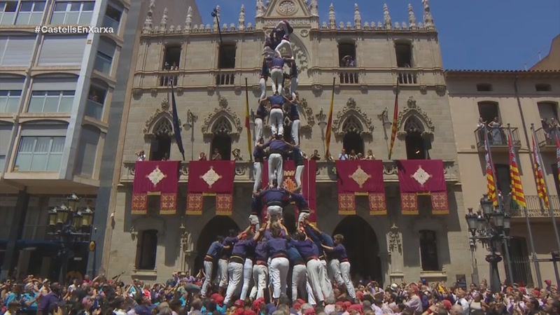 Els Capgrossos signen el primer castell de 9 de la temporada a Terrassa