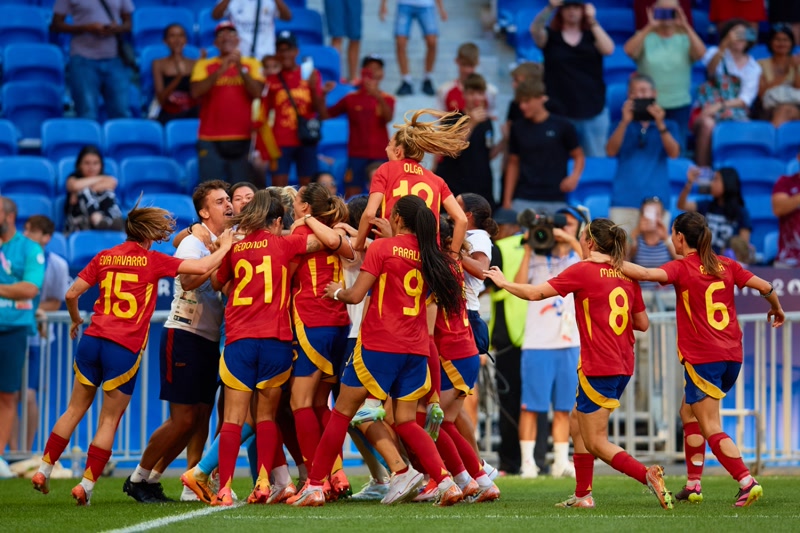 Ona Batlle, m&eacute;s a prop de la medalla ol&iacute;mpica amb la selecci&oacute; femenina de futbol