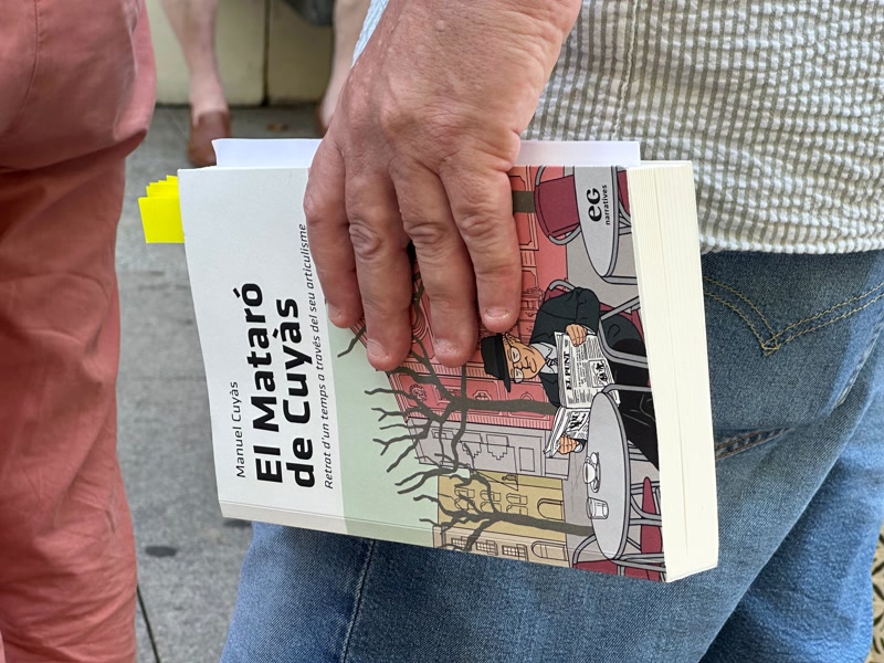 Durant la ruta, els assistents han pogut escoltar alguns dels articles que Manuel Cuyàs va escriure.