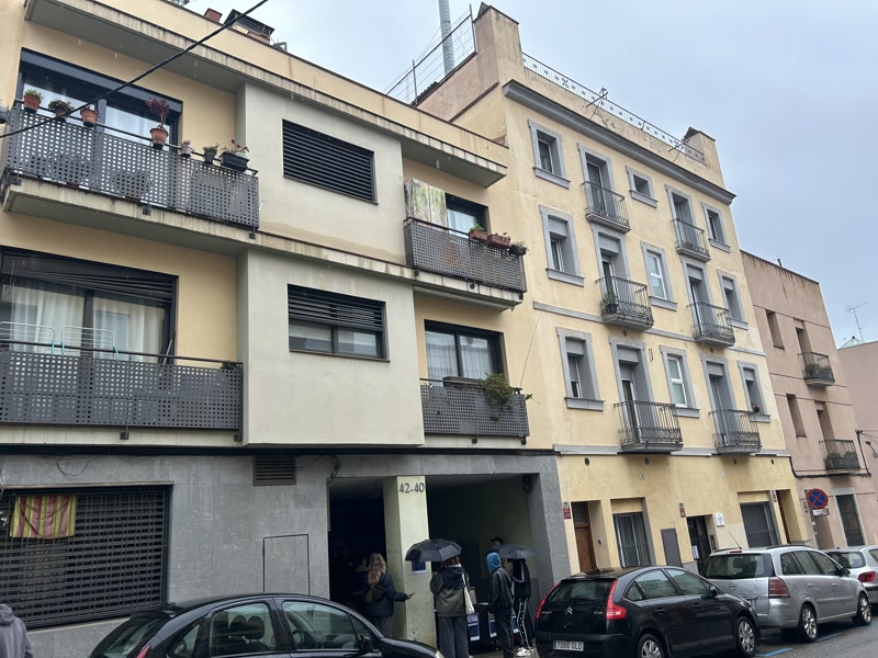 Acord per evitar el desnonament d&rsquo;un bloc de lloguer social propietat de Sareb