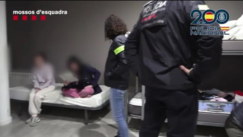 <strong>Alliberen 14 dones explotades sexualment a Cabrils i 3 localitats m&eacute;s</strong>