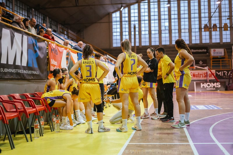 El Romakuruma UE Matar&oacute; reacciona en l&rsquo;&uacute;ltim quart per&ograve; no pot evitar perdre contra l&rsquo;Aranguren Mutilbasket (55-63)<br />
&nbsp;
