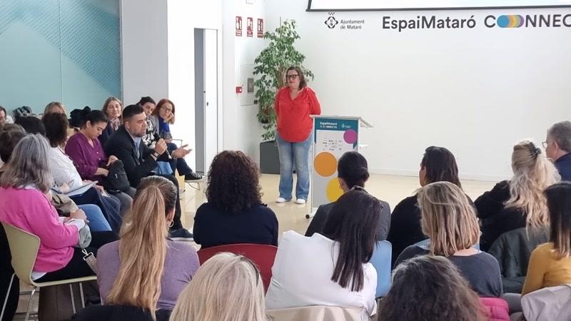 Testimonis de problemes de salut mental posen veu a la seva realitat per combatre la discriminaci&oacute;