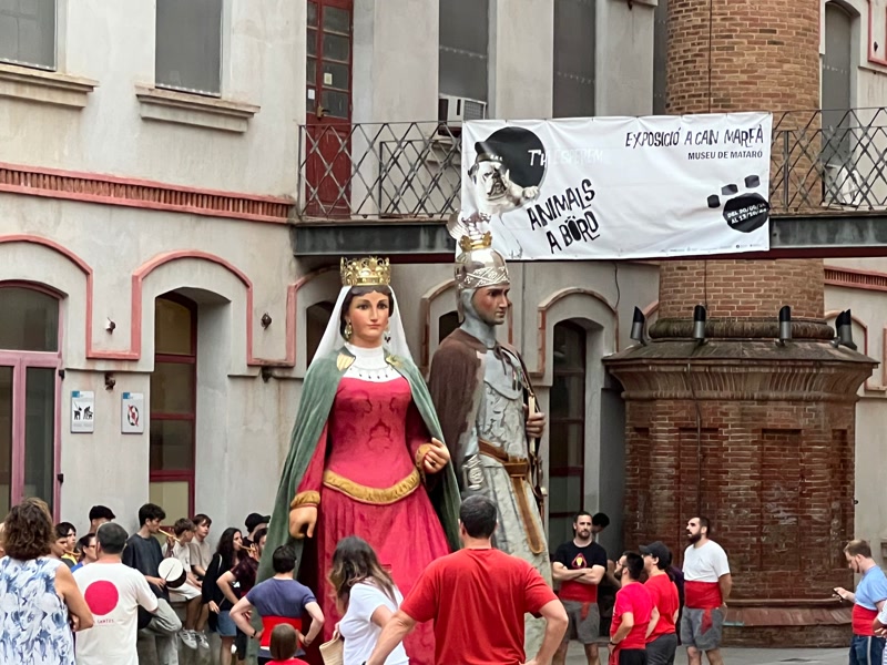 Matar&oacute; comen&ccedil;a a fer olor de Santes