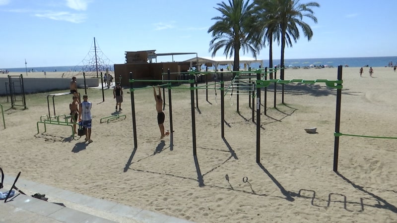 La platja, un espai esportiu immillorable<br />
&nbsp;