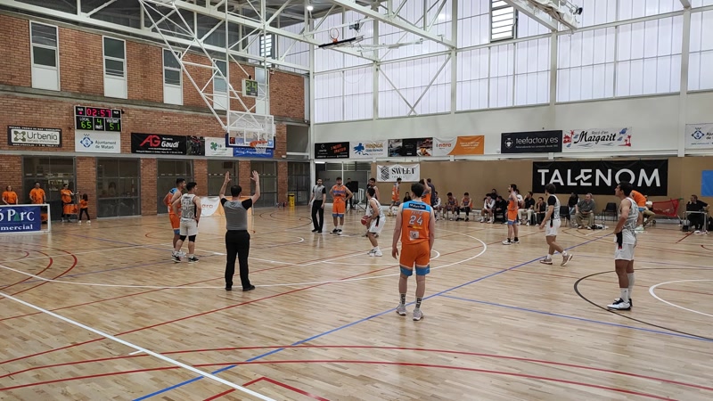 El Matar&oacute; Parc Boet guanya el CB Roser (70-55) &nbsp;i jugar&agrave; les fases d&rsquo;ascens a LEB Plata<br />
&nbsp;