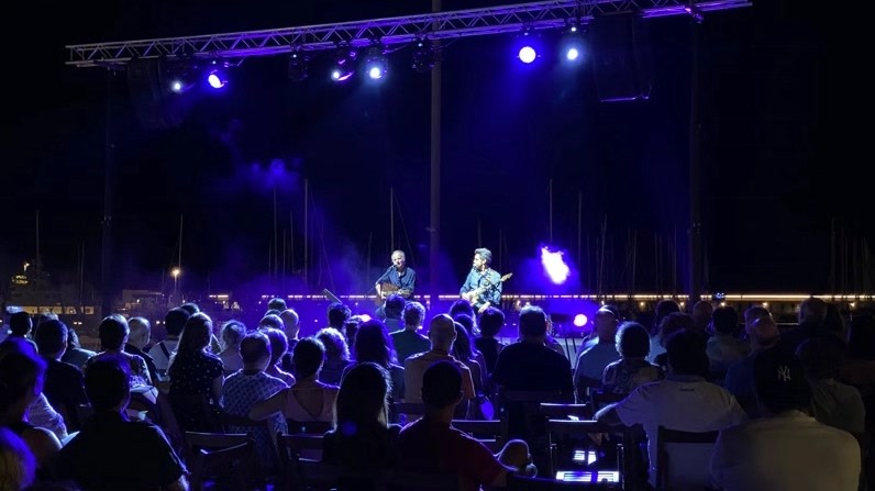 La programaci&oacute; del dia: El cartell del Posid&ograve;nia Fest<br />
&nbsp;