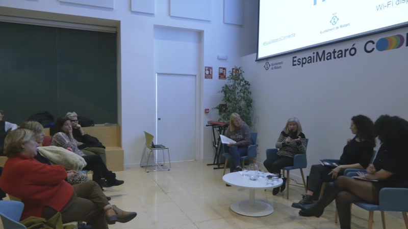 <strong>Les converses feministes arrenquen amb una radiografia del moviment a Matar&oacute;</strong>