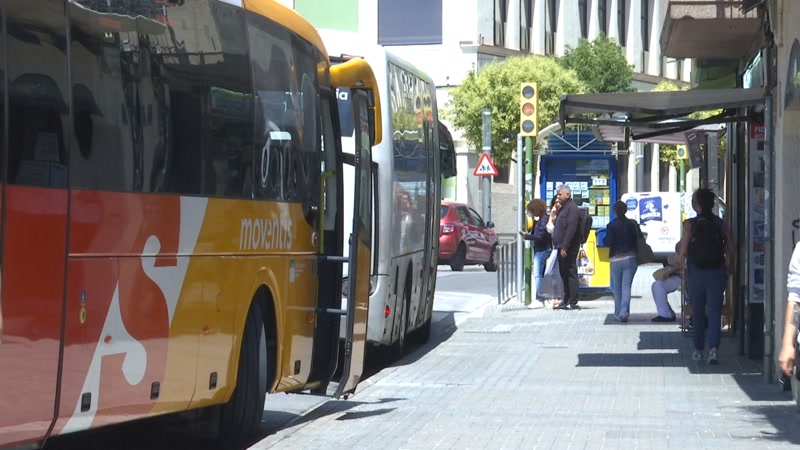 M&eacute;s autobusos cap a l&rsquo;Aut&ograve;noma i menys per la pla&ccedil;a de les Tereses