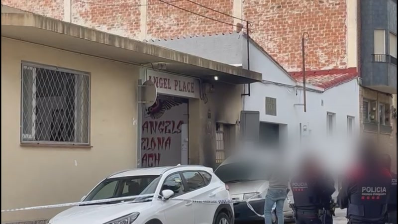 <strong>Els Mossos d&rsquo;Esquadra busquen nous explosius en el local incendiat dimecres al Masnou</strong>