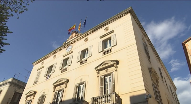 Antifrau insta de nou l&rsquo;Ajuntament a retornar el lloc de feina a l&#39;alertadora