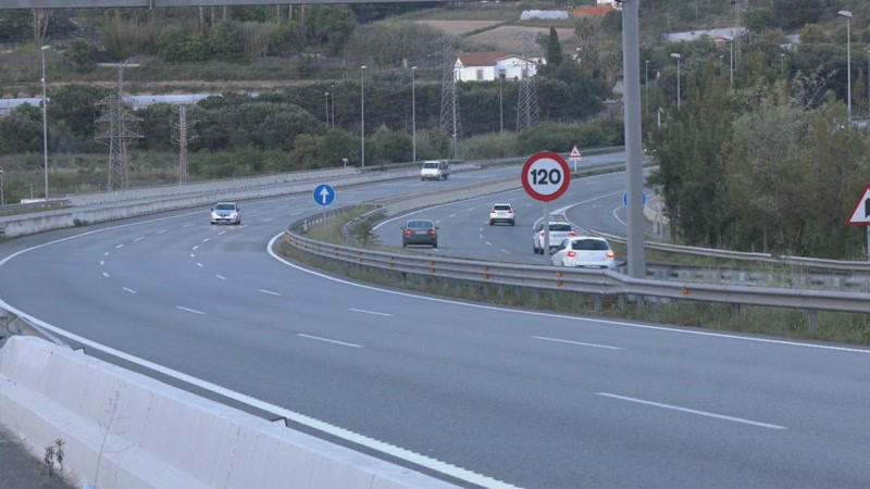 Mor un motorista a la C-32 a Arenys de Mar