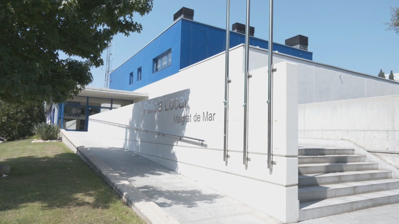 Malgrat de Mar t&eacute; el 95% de la Policia Local de baixa