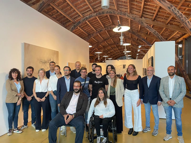 Matar&oacute; reconeix els ol&iacute;mpics que han tocat la gl&ograve;ria a Par&iacute;s