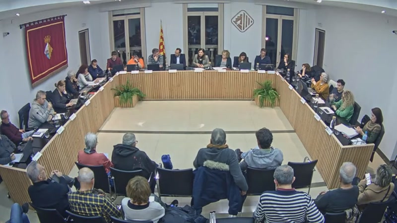 La moci&oacute; de censura per fer fora l&rsquo;alcaldessa de Vilassar de Mar, a tocar