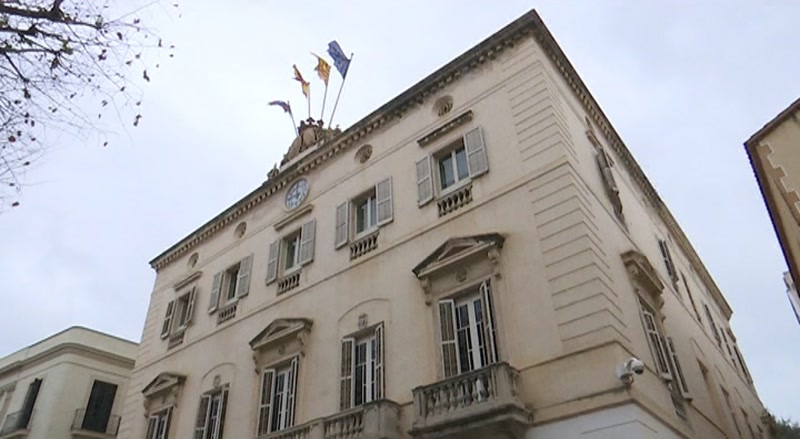 <strong>Front com&uacute; contra el Corte Ingl&eacute;s</strong>