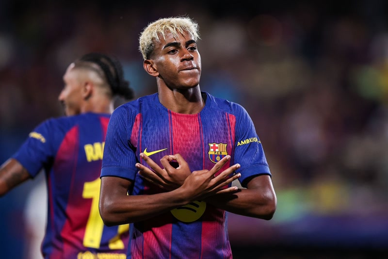 Lamine Yamal enamora el Gamper que el va descobrir