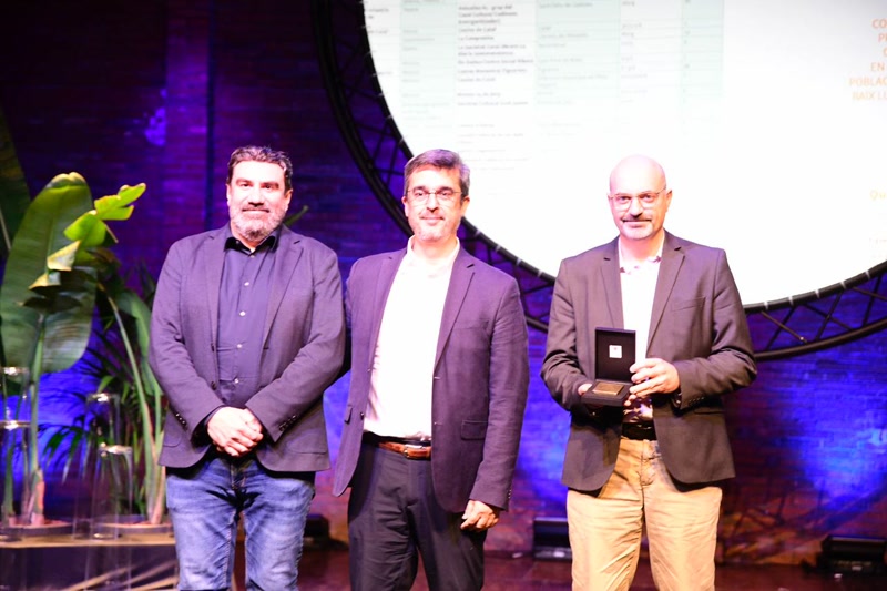 L&rsquo;APPEC premia el periodista mataron&iacute; Xavier Amat pel reportatge &lsquo;Tot un m&oacute;n de festivals&rsquo;