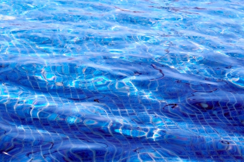 Els ajuntaments demanen concreci&oacute; per decidir sobre les piscines