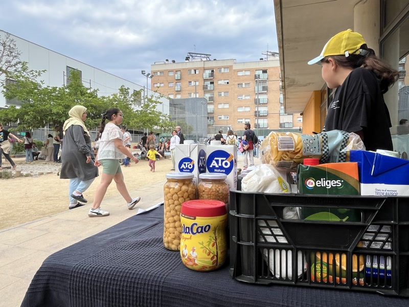 <strong>L&rsquo;Escola Montserrat Sol&agrave; es bolca amb un gran recapte per a L&rsquo;Entorn</strong>
