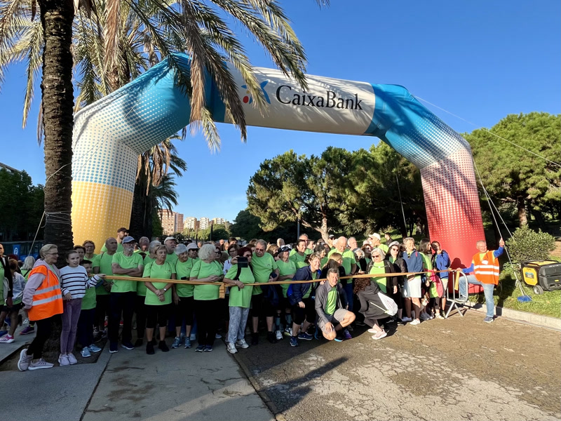 M&eacute;s de 4.600 persones caminen per l&rsquo;Alzheimer a Matar&oacute;