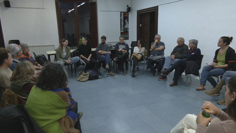 <strong>Neix Docents 083, un col&middot;lectiu que denuncia les afectacions de la crisi de l&rsquo;habitatge a les aules del Maresme</strong>