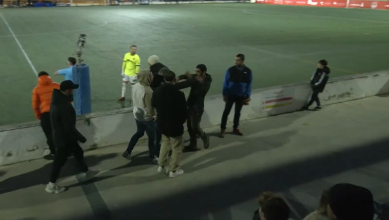 Susp&egrave;s el partit entre FC Argentona i SJ Montcada per incidents dins i fora del camp