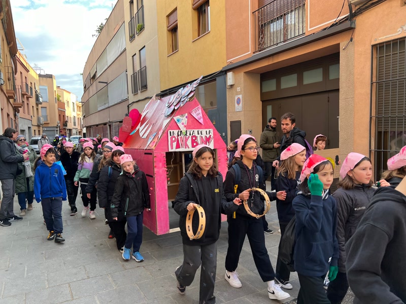 L&#39;alumnat del Montserrat Sol&agrave; presenta una caseta en un projecte art&iacute;stic sobre reptes socials&nbsp;&nbsp;