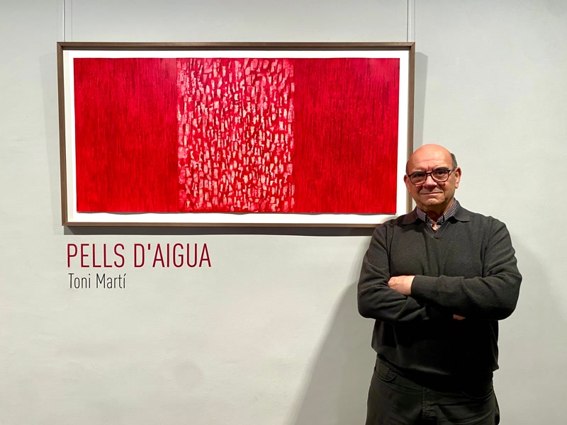 Toni Mart&iacute; exposa la seva pintura reinterpretada amb aigua