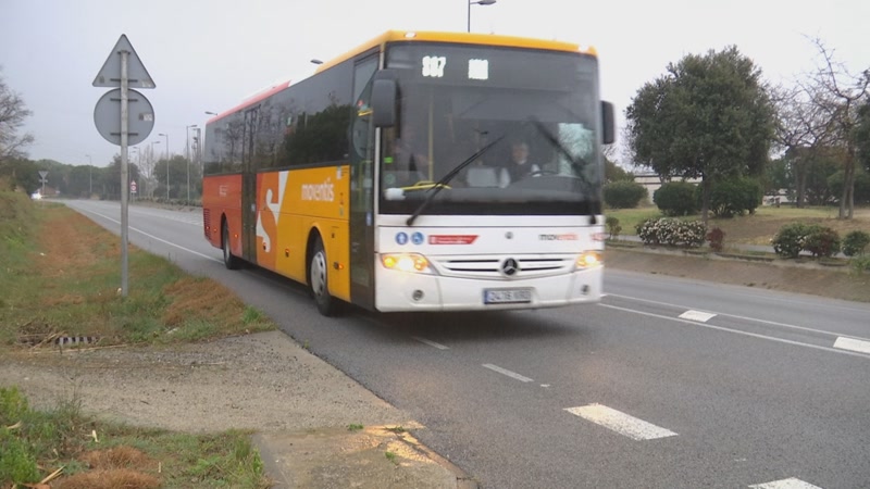 El Maresme fa pinya per exigir a la Generalitat m&eacute;s autobusos i noves l&iacute;nies