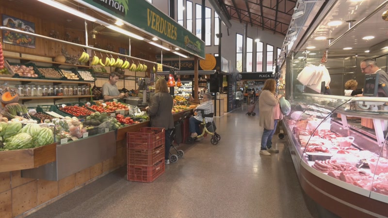 En marxa un projecte per promoure el relleu generacional al Mercat de la Pla&ccedil;a de Cuba