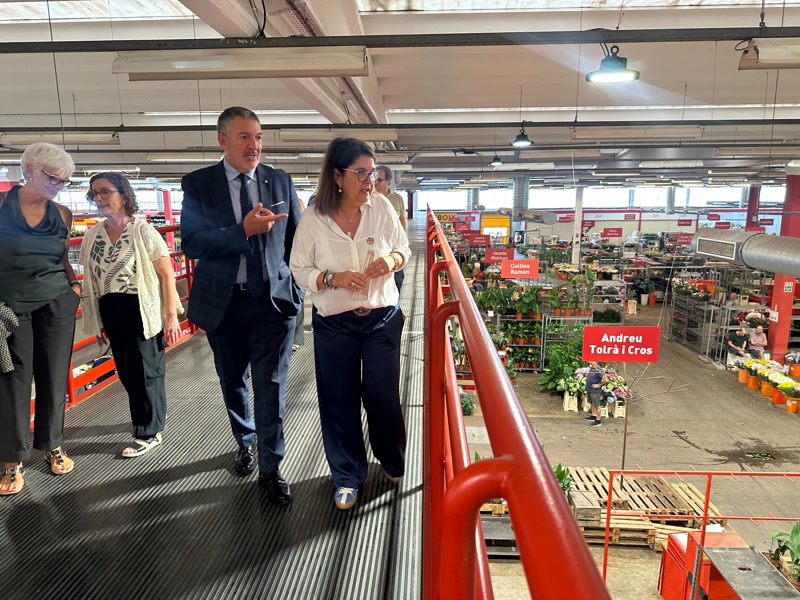 <strong>El Govern est&eacute;n la m&agrave; al Mercat de la Flor i Planta Ornamental per blindar la seva activitat</strong>