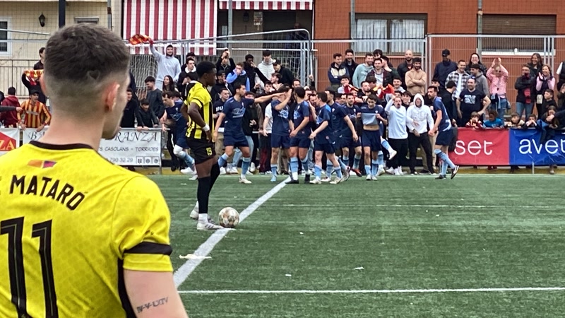 El FC Argentona ven&ccedil; per 0-2 el CE Matar&oacute; en un derbi pujat de to