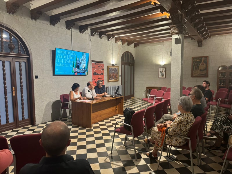 Arenys de Mar es transforma en Vila del Llibre