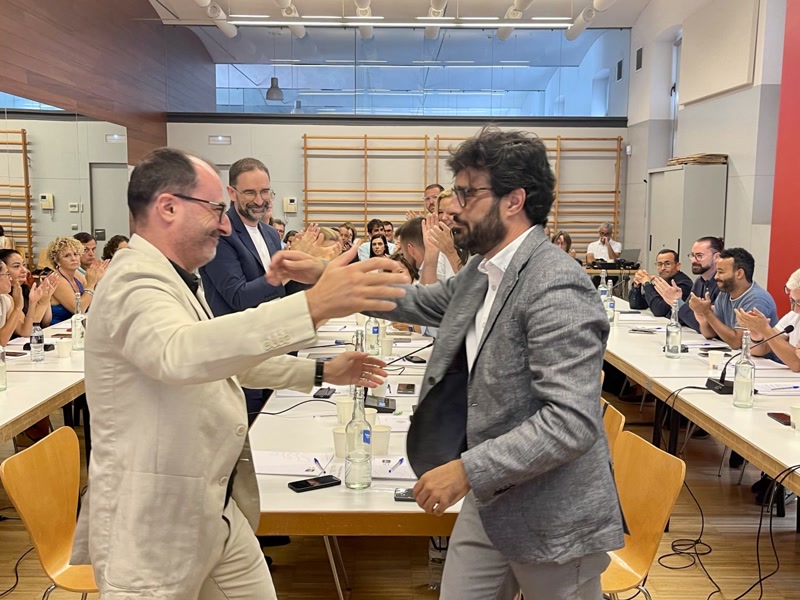 Rafa Navarro relleva Francesc Alemany a la presid&egrave;ncia del Consell Comarcal