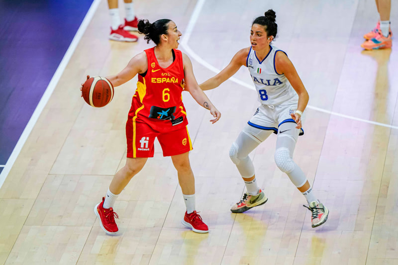 La maresmenca S&iacute;lvia Dom&iacute;nguez es retira amb honors del b&agrave;squet