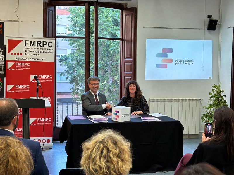 <strong>Moviments educatius de tot Catalunya s&rsquo;adhereixen al Pacte Nacional per la Llengua a Matar&oacute;</strong>