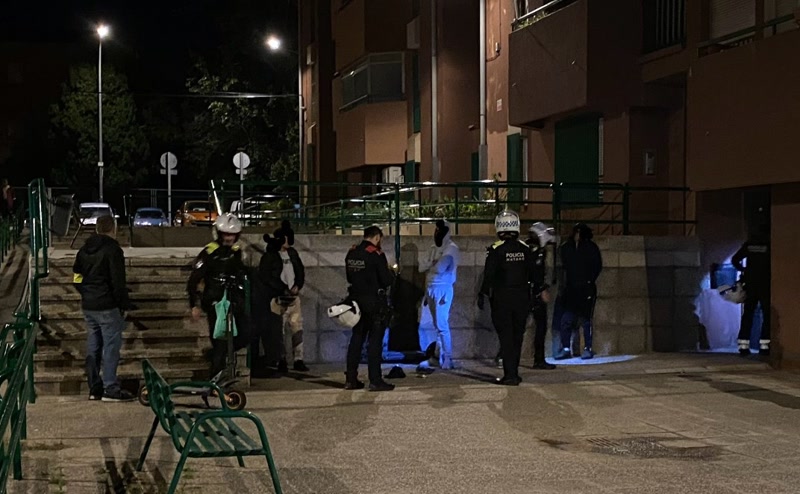 Setge policial per pacificar la zona residencial de Pla d&#39;en Boet