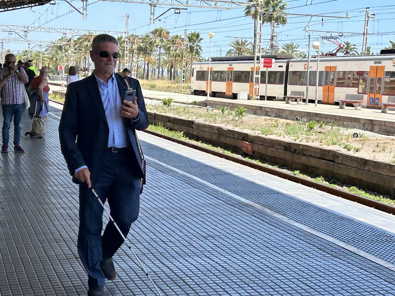 Tres noves aplicacions per millorar l&#39;experi&egrave;ncia del viatger de Renfe