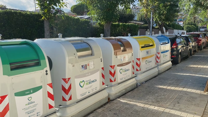 Premi&agrave; de Mar segueix en conflicte per la brossa