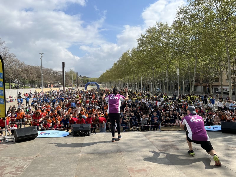 Demostraci&oacute; de for&ccedil;a amb m&eacute;s de 2.300 alumnes fent esport&nbsp;