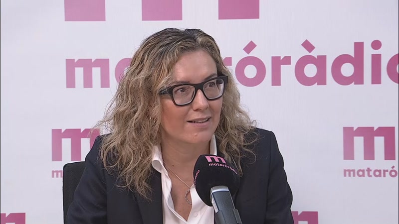 Anna de Quir&oacute;s diu que es far&agrave; un estudi comercial amb l&#39;Ajuntament i que no hi haur&agrave; Sopar en Blanc.