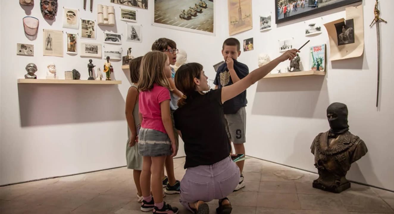 Explica'm l'exposició.jpg