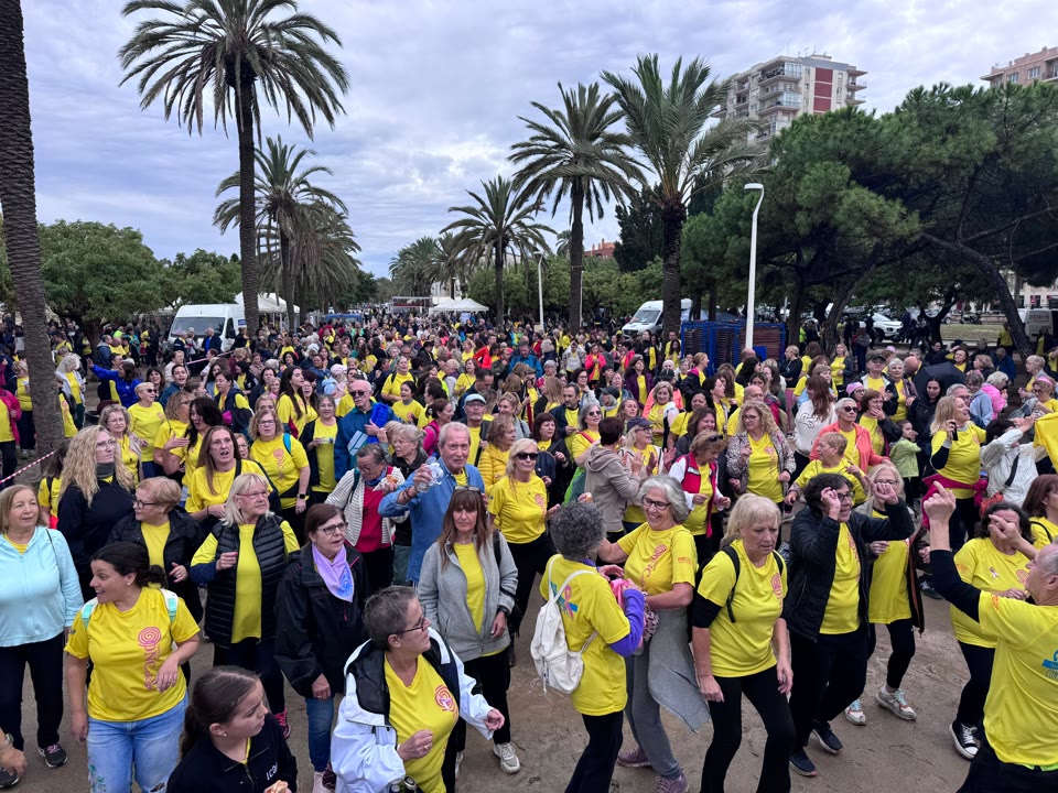la-caminada-contra-el-cancer-no-satura-malgrat-la-pluja