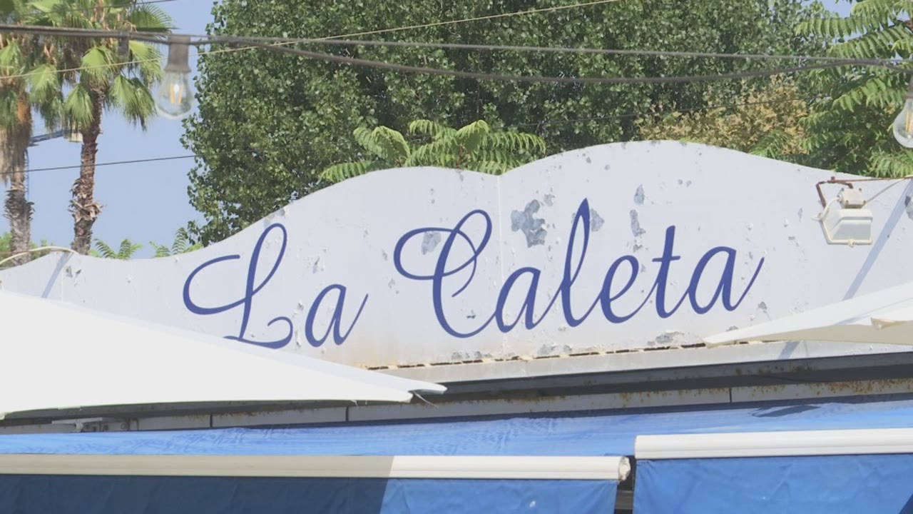 restaurant-caleta-temporada-estiu-platja-sant-vicenc