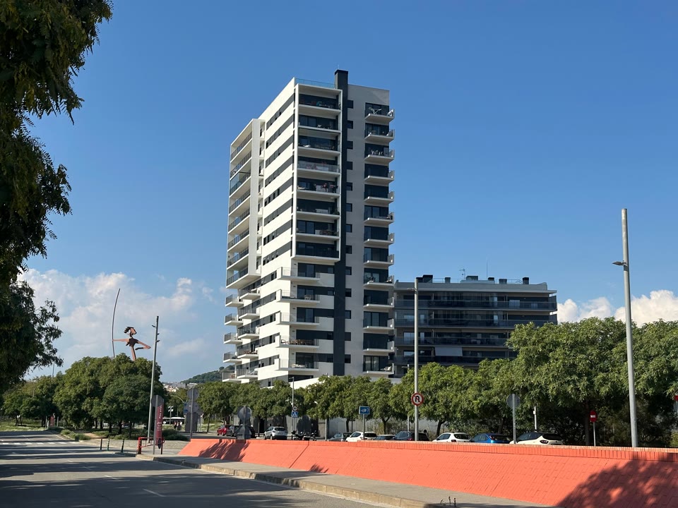 <p class="MsoNormal" style="line-height:150%;">Es dispara el preu mitjà de compra d'un habitatge a Mataró: ja frega els 200.000 euros<o:p></o:p></p>