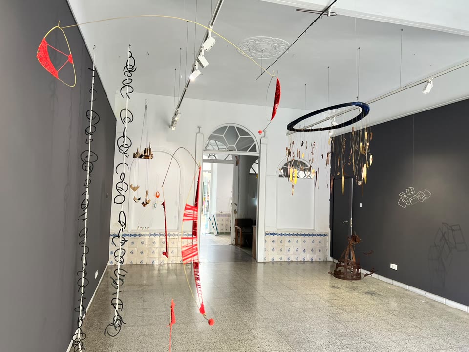 seny-rauxa-ritual-foc-expo-converteix-public-protagonista-santes-mataro-destileria-art
