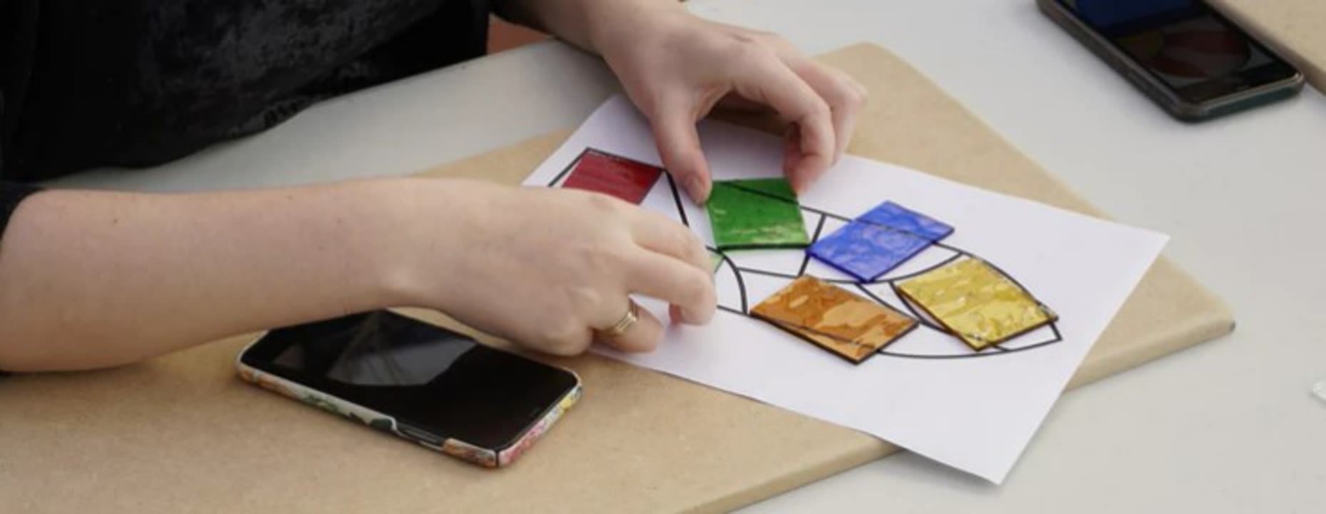 Un tastet de vitrall de tiffany.jpg