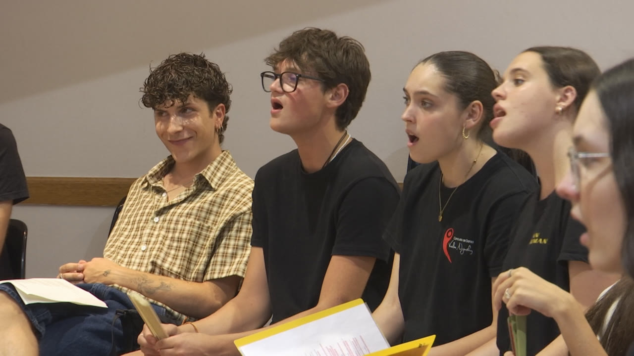 Broadway Santes 4.png