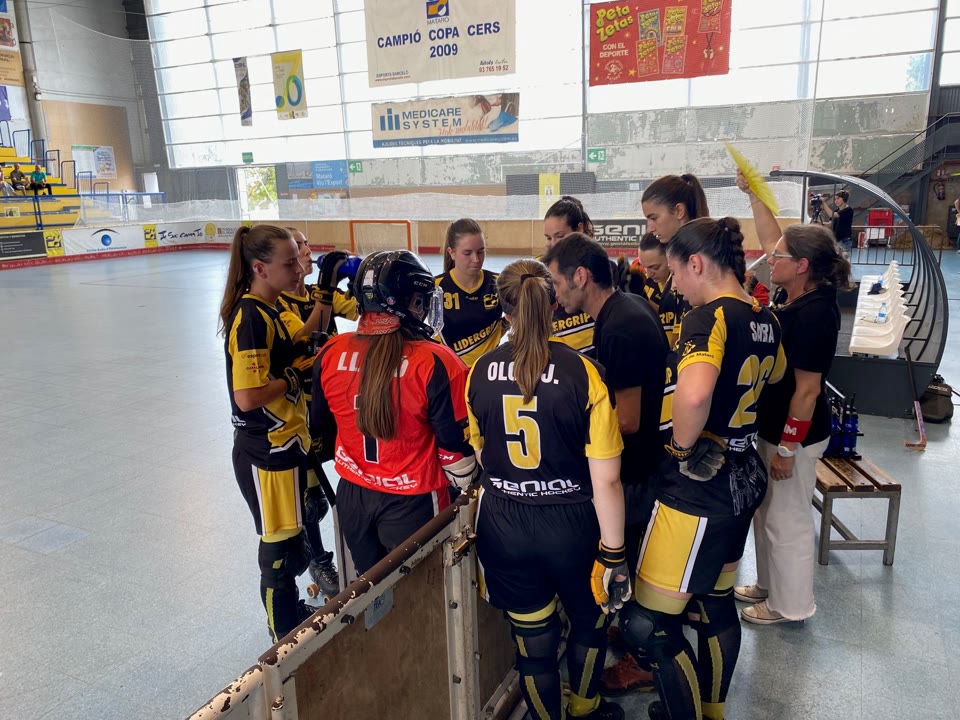 el-ch-mataro-goleja-el-ch-caldes-i-es-a-una-sola-victoria-de-pujar-a-lok-lliga-femenina